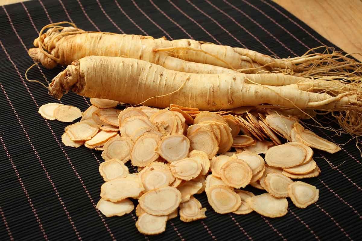 Công dụng tuyệt vời của Nhân sâm (Panax ginseng): Bí quyết cho sức khỏe và tinh thần